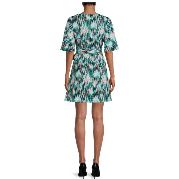 The Pioneer Woman Scoop Neck Dress with Bell Sleeves - Picture 5 of 6